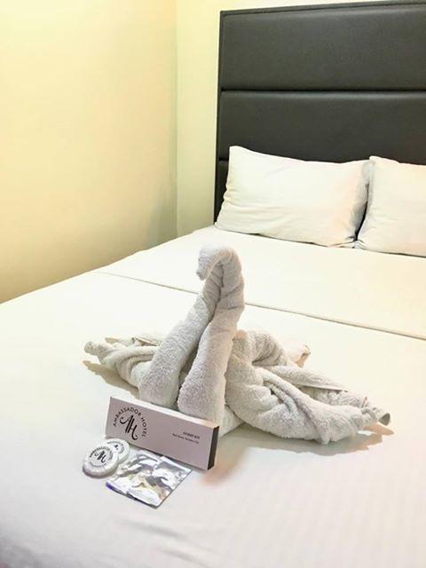 The Ambassador Hotel Tacloban Esterno foto
